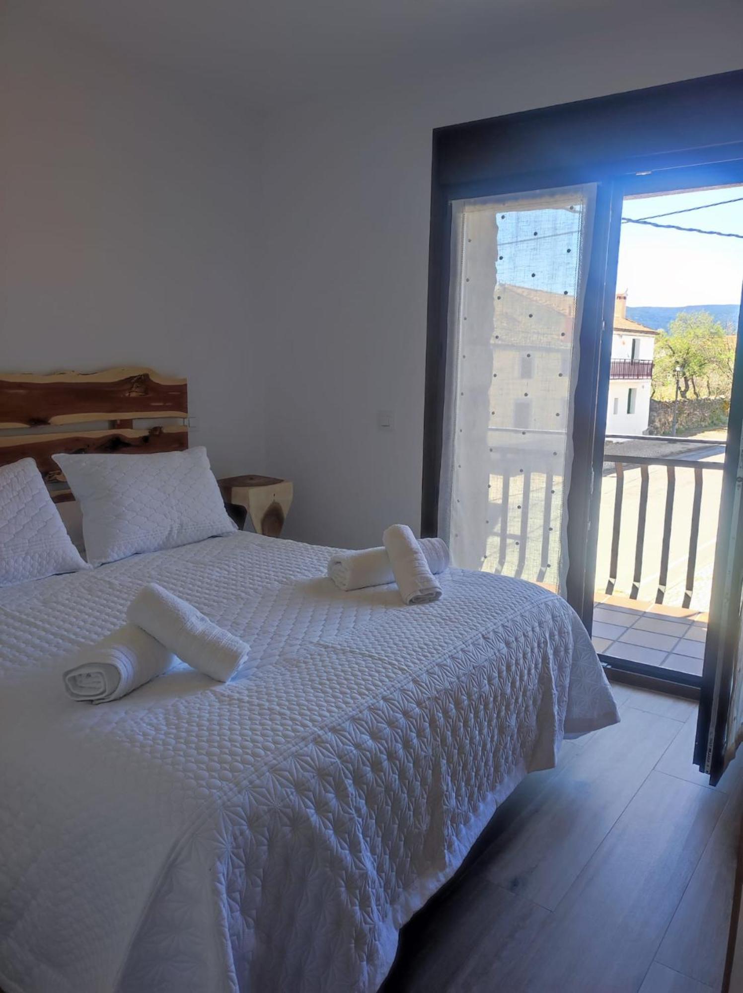Apartamentos Sierra Y Mar Aldealengua De Pedraza Ceguilla Exteriér fotografie